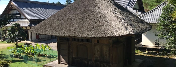 明鏡寺観音堂 is one of 東海地方の国宝・重要文化財建造物.
