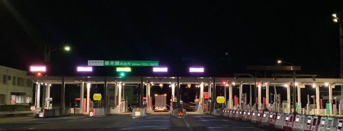 全国高速道路網上の本線料金所