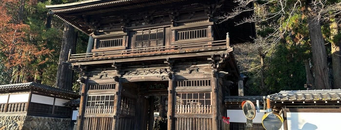 大悲願寺 is one of 東国花の寺百ヶ寺.