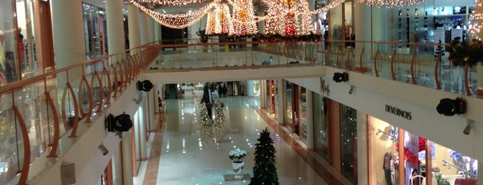 ТЦ «Западный» / Zapadny Mall is one of Posti che sono piaciuti a OrgnlNuttah.