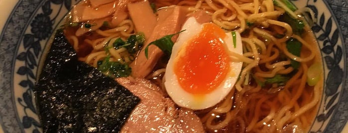 Kamachi is one of Time Out Tokyo Top 10 Ramen Bar (2015).