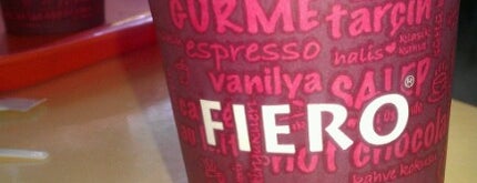 Fiero Cafe is one of Orte, die Derya gefallen.
