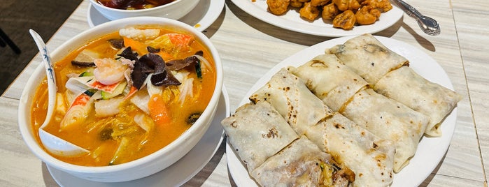 Earthen Restaurant is one of Chinese Food (LA).