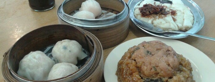 Restaurant Ful Lai Dim Sum (富涞饱饺点心茶楼) is one of Food + Drinks Critics' [Malaysia].
