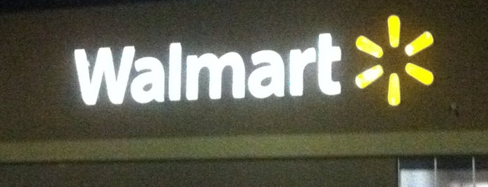 Walmart is one of Lieux qui ont plu à Christian.