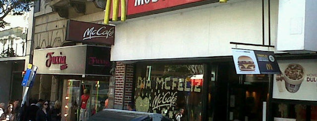 McDonald's is one of Lieux qui ont plu à Paulo.