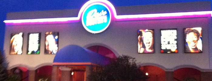 Dave & Buster's is one of Places I wanna go.