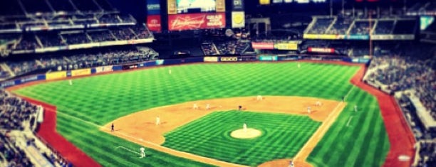 Citi Field is one of A New York City Minute! #NYCmustsee4sq.