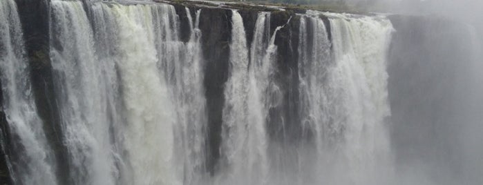 Victoria Falls is one of Mundo.