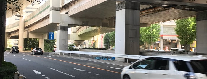板橋第一小前歩道橋 is one of 行くべき板橋.