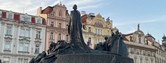 Jan Hus-Denkmal is one of Orte, die Cenker gefallen.