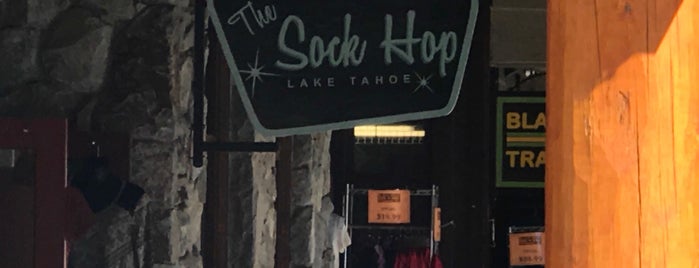 The Sock Hop is one of Orte, die Kelsey gefallen.