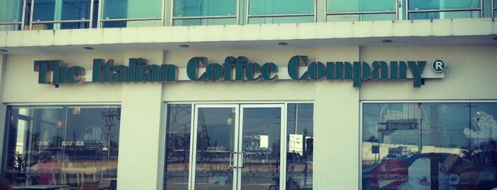The Italian Coffee Company is one of Crisさんのお気に入りスポット.