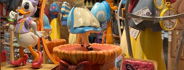 Disney Store is one of Places I Love to Shop.