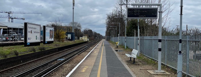 Walton-on-Thames Railway Station (WAL) is one of My Rail Stations.