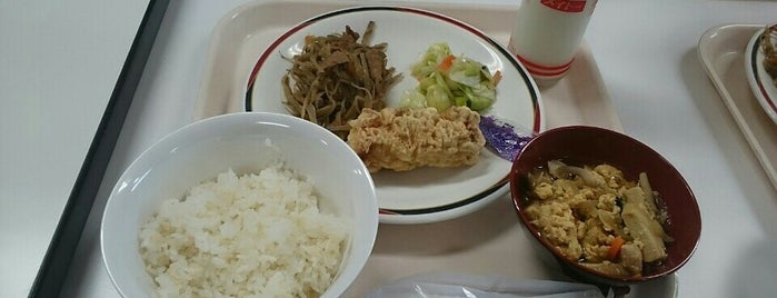 佐久長聖中学校 is one of Tsuneaki 님이 좋아한 장소.