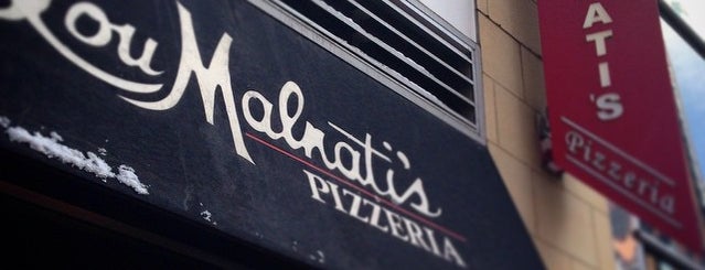 Lou Malnati's Pizzeria is one of Lugares favoritos de Colin.