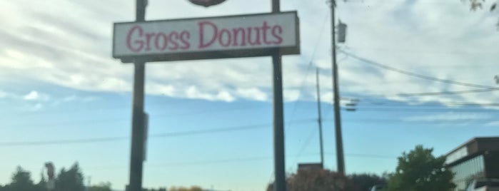 Gross Donuts is one of Colin'in Beğendiği Mekanlar.