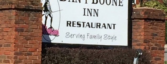 Dan'l Boone Inn is one of Fried Chicken.