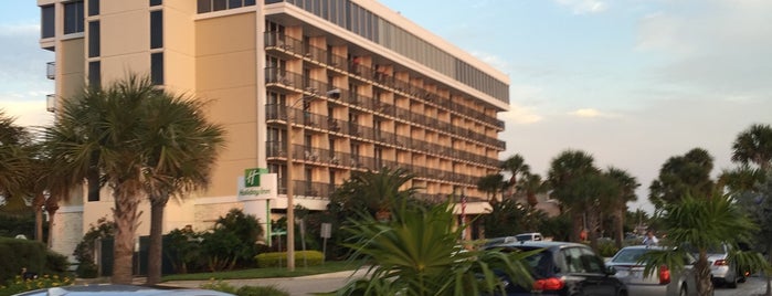 Holiday Inn Sarasota-Lido Beach-@the Beach is one of Hotels near Sarasota Memorial.