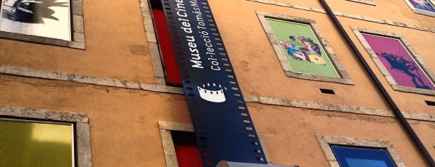 Museu del Cinema is one of Galina'nın Kaydettiği Mekanlar.