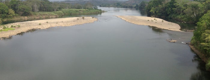 Río Chagres (Puente Corredor Norte) is one of Lieux qui ont plu à Mariella.