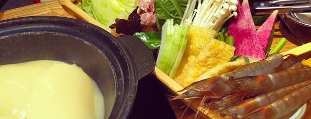 Tsukada Nojo 塚田農場 Japanese "Bijin Nabe" Restaurant is one of Locais curtidos por Andrew.