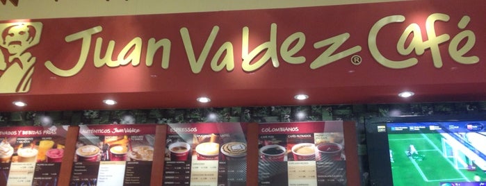 Juan Valdez Café is one of Lieux qui ont plu à Kev.