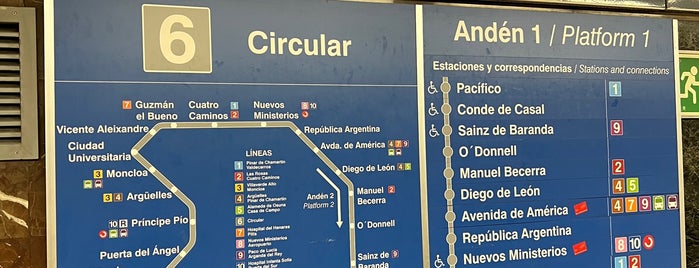 Metro Méndez Álvaro is one of Estación Metro/Renfe.