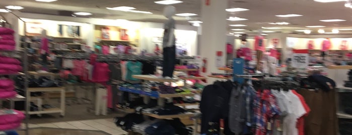 JCPenney is one of Tempat yang Disukai Dylan.