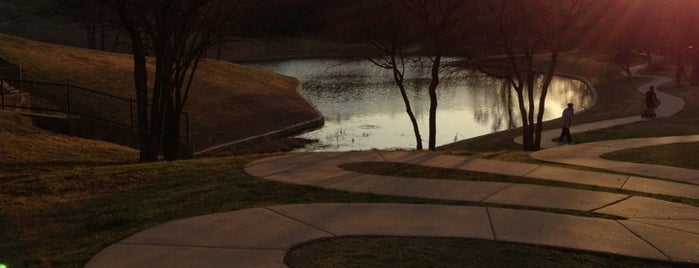 Fox Hollow Park is one of Places To Take The Kids.