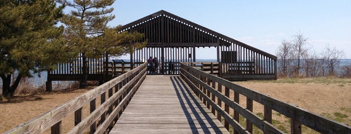 John H. Downs Memorial Park is one of Photo Spots.