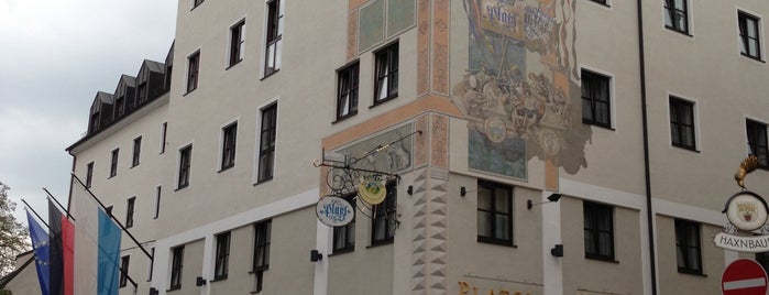 Platzl Hotel is one of สถานที่ที่ Дарина ถูกใจ.