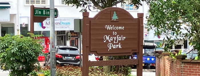 Mayfair Park is one of Hiking Trail.