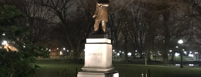 Charles Sumner Statue (Boston Public Garden) is one of Kimmie 님이 저장한 장소.