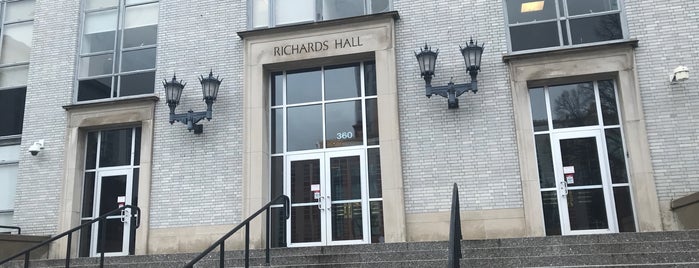 Richards Hall is one of Welcome Week 2011.