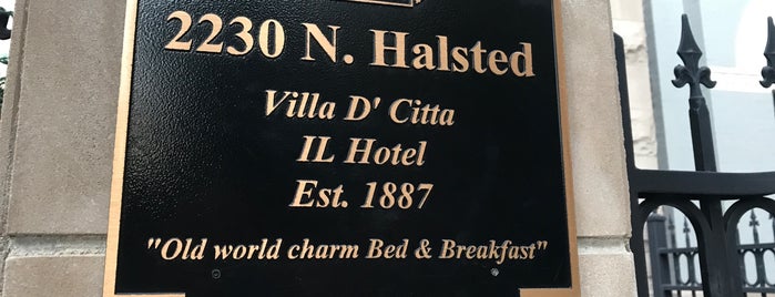 Villa D' Citta B & B is one of staycation.