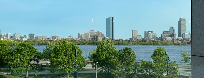 Microsoft New England Research & Development Center is one of Boston Startup Hustler Hot-Spots.