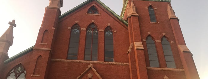 St. Patrick's Church is one of Tall'ın Beğendiği Mekanlar.