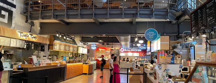 Urbanspace W52 is one of Food Halls/Courts.