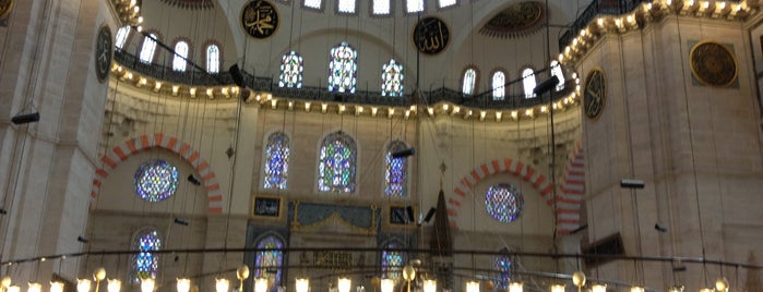 Süleymaniye-Moschee is one of Orte, die Mehmet Ali gefallen.