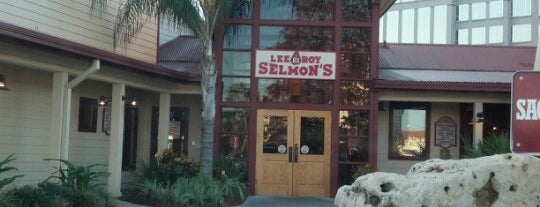 Lee Roy Selmon's is one of Chris's Saved Places.