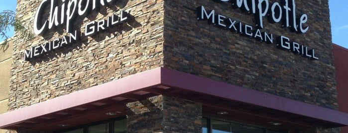 Chipotle Mexican Grill is one of Tempat yang Disukai Jose.
