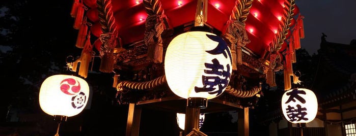 許麻神社 is one of 日本各地の太鼓台型山車 Drum Float in JAPAN.