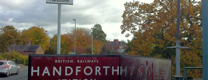 Handforth Railway Station (HTH) is one of Railway Stations i've Visited.