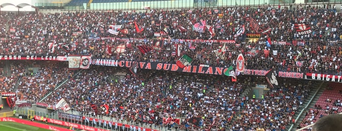 Стадион Сан-Сиро is one of Italy (Milan & Turin).