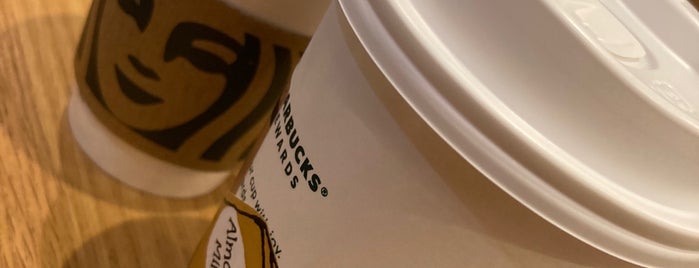 스타벅스 is one of Starbucks Coffee (東京23区：千代田・中央・港以外).