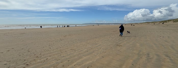 Camber Sands Beach is one of UK.