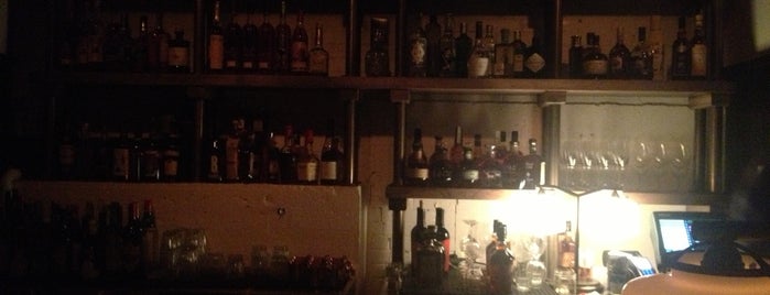 Bourbon Room At National On 10th is one of Eric'in Beğendiği Mekanlar.