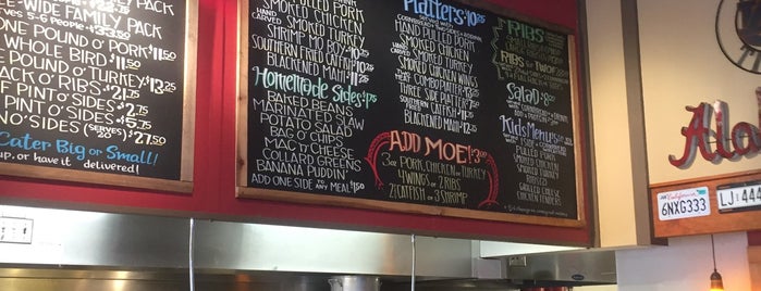 Moe's Original BBQ is one of Lugares favoritos de ed.